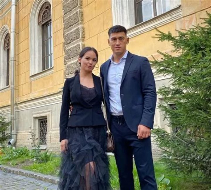 Dmitry Bivol- Biography, Age, Height, Net Worth, Wife, Marriage |